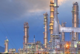 石油化(huà)工(gōng)流程